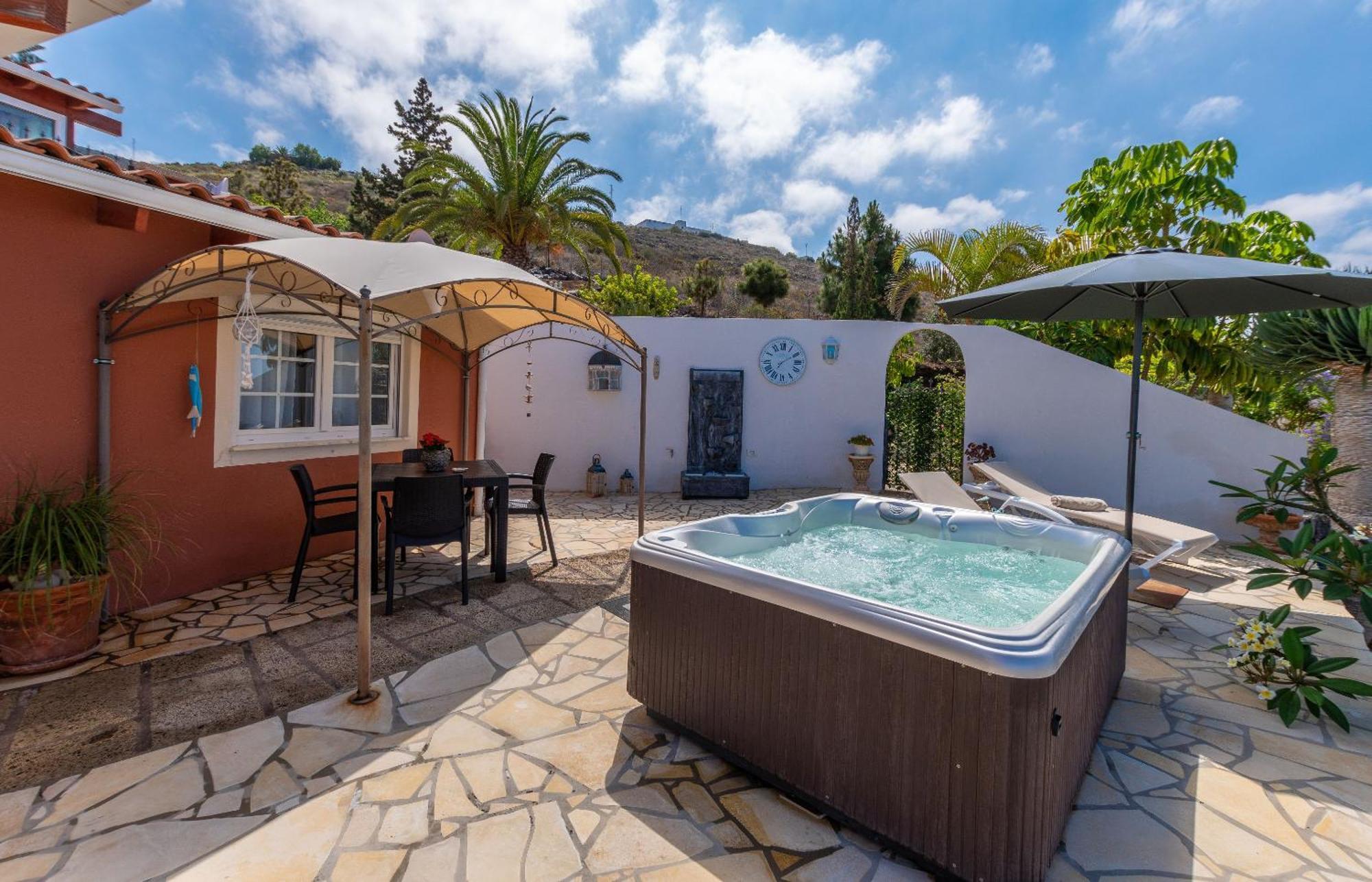 Villa Hibisco, Jacuzzi Y Vistas Al Atlantico Costa Adeje  Luaran gambar