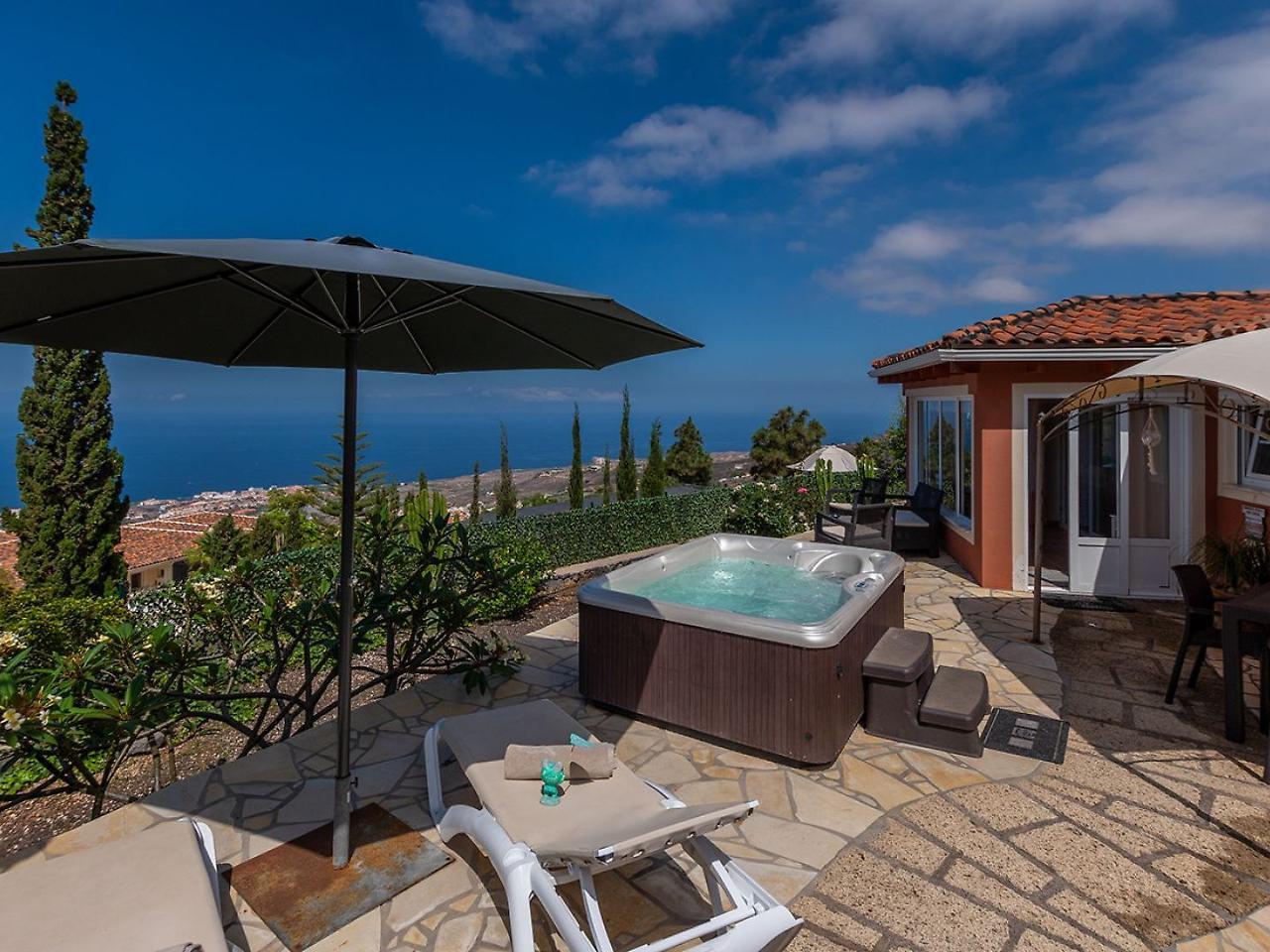 Villa Hibisco, Jacuzzi Y Vistas Al Atlantico Costa Adeje  Luaran gambar